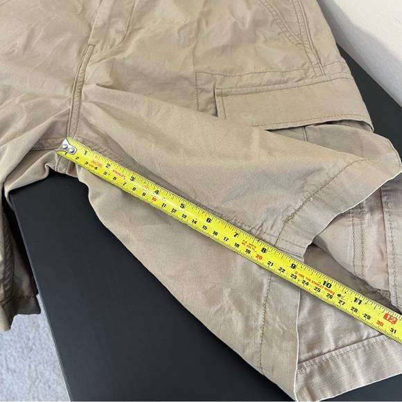 Levi’s Men’s Carrier Cargo Shorts - Picture 11 of 12